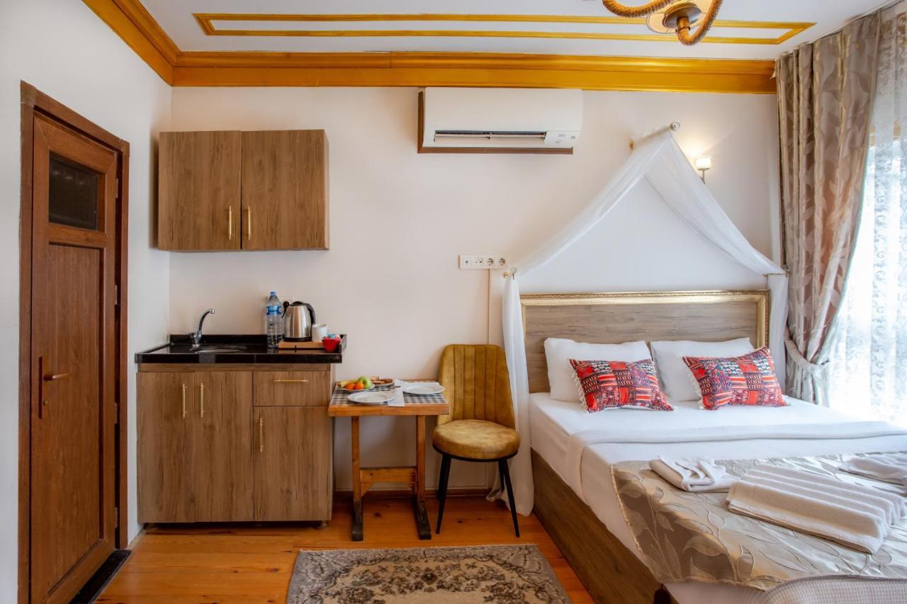 April Hotel اسطنبول المظهر الخارجي الصورة