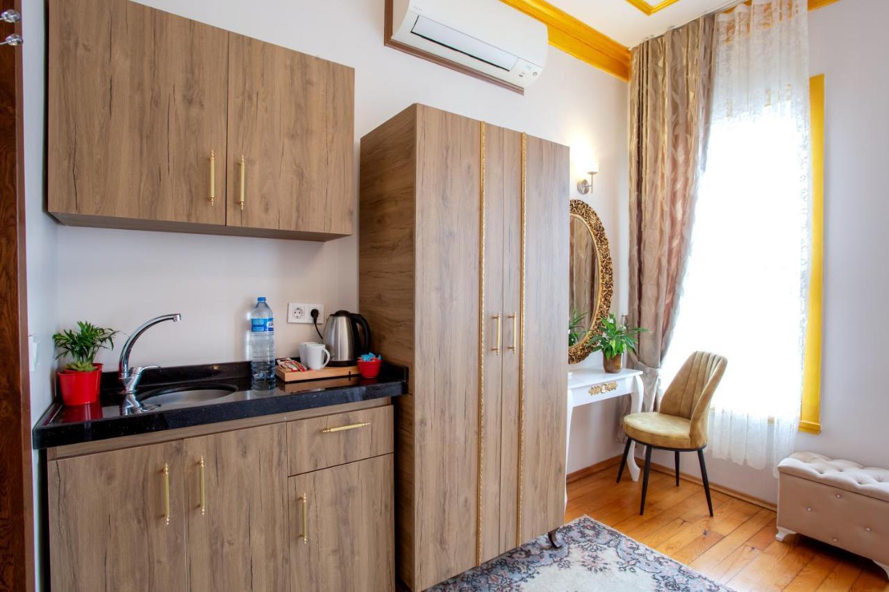 April Hotel اسطنبول المظهر الخارجي الصورة