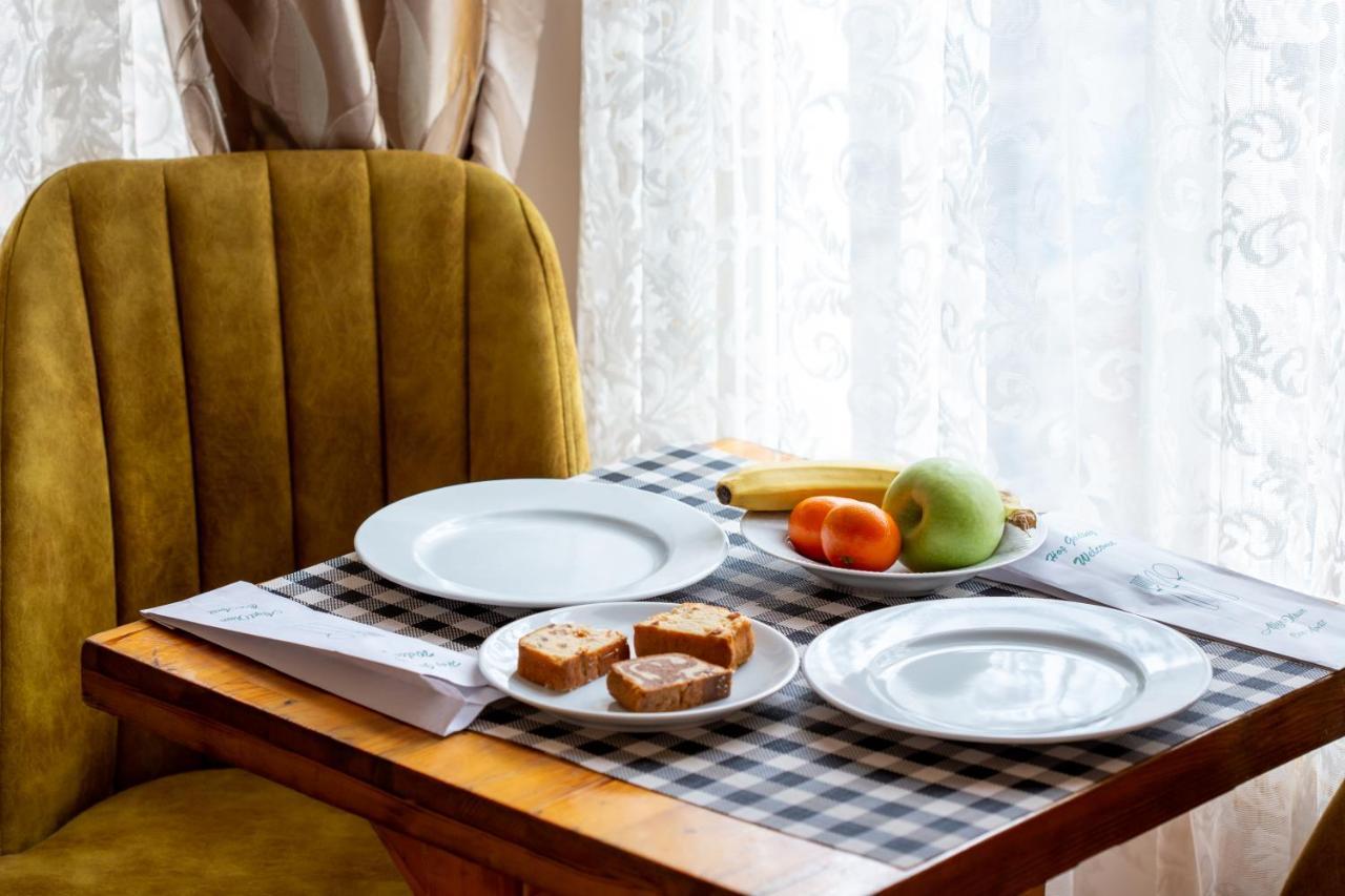 April Hotel اسطنبول المظهر الخارجي الصورة