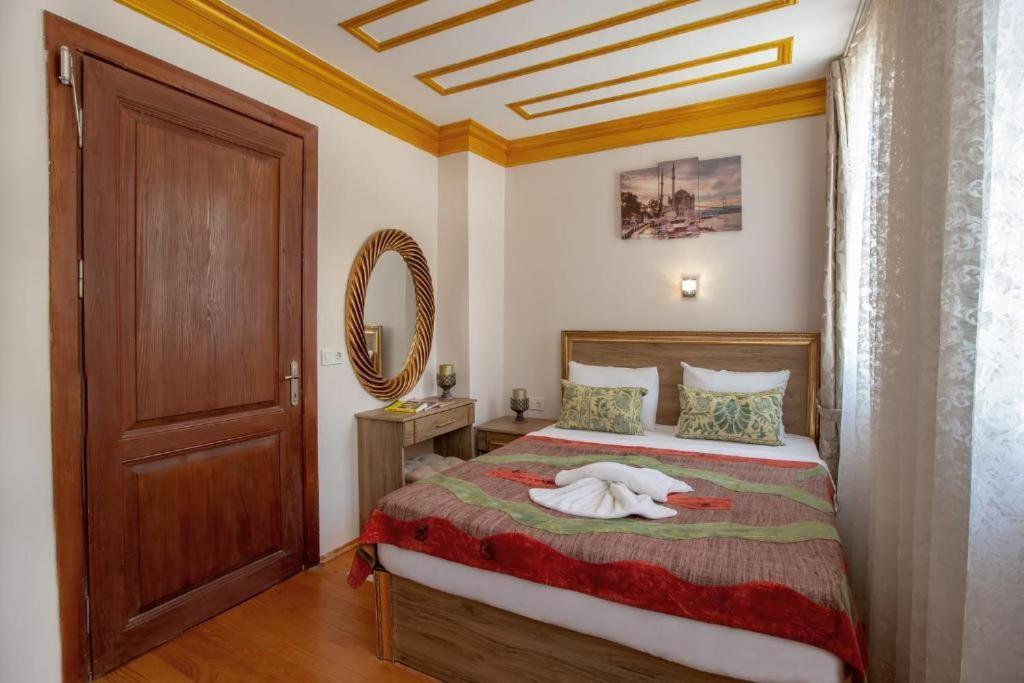 April Hotel اسطنبول المظهر الخارجي الصورة